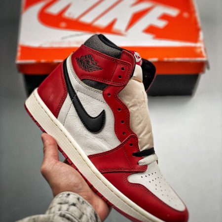 Air Jordan 1 Retro High OG 'Chicago Lost & Found' DZ5485-612
