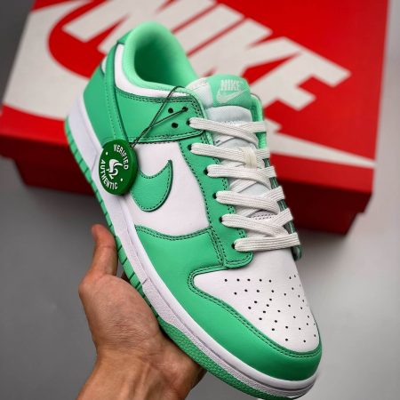 Wmns Dunk Low 'Green Glow' DD1503-105