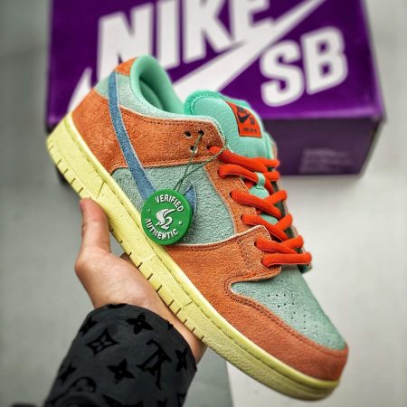 SB Dunk Low Orange and Emerald Rise DV5429-800