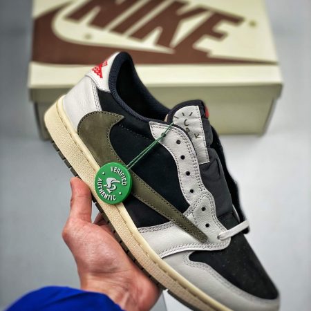 Travis Scott x Wmns Air Jordan 1 Retro Low OG SP 'Olive' DZ4137-106