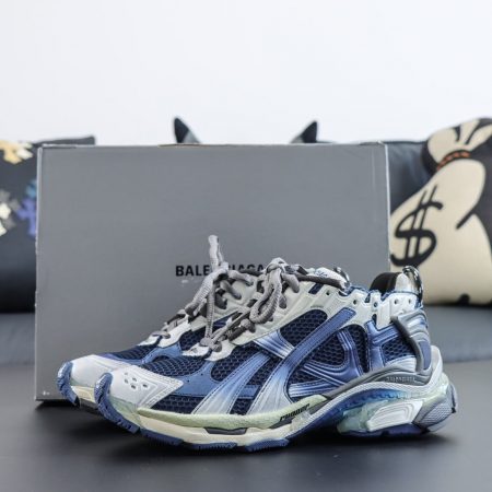 Balenciaga Runner