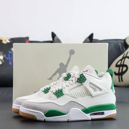 SB x Air Jordan 4 'Pine Green' DR5415-103