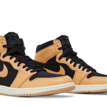 Air Jordan 1 Retro High OG 'Heirloom' 555088-202