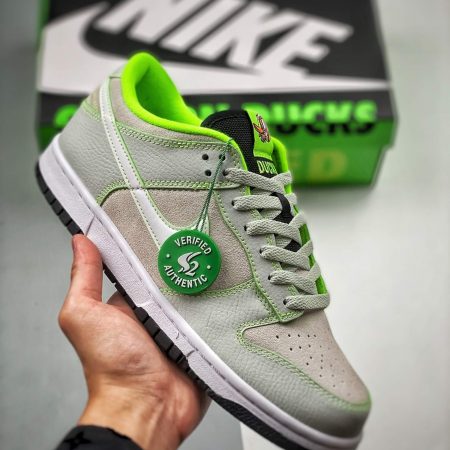 Dunk Low 'University of Oregon' PE FQ7260-001