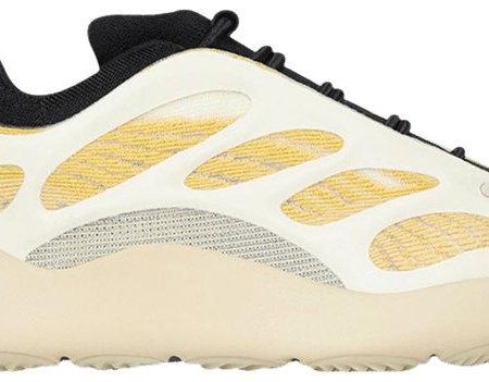 Yeezy 700 V3 'Safflower' G54853