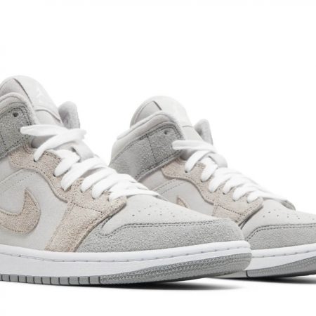 Wmns Air Jordan 1 Mid SE 'Particle Grey' DO7139-002