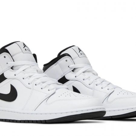 Air Jordan 1 Mid 'White Black' DQ8426-132