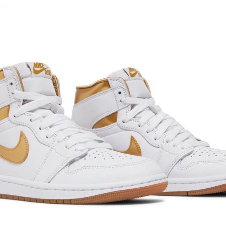 Wmns Air Jordan 1 Retro High OG Metallic Gold FD2596-107