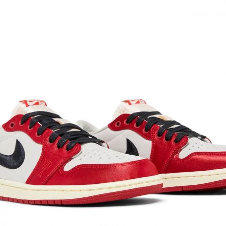 Trophy Room x Air Jordan 1 Retro Low OG SP 'Rookie Card - Away' FN0432-100