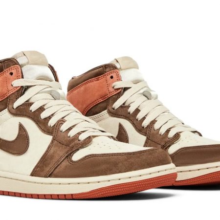 Wmns Air Jordan 1 Retro High OG 'Dusted Clay' FQ2941-200