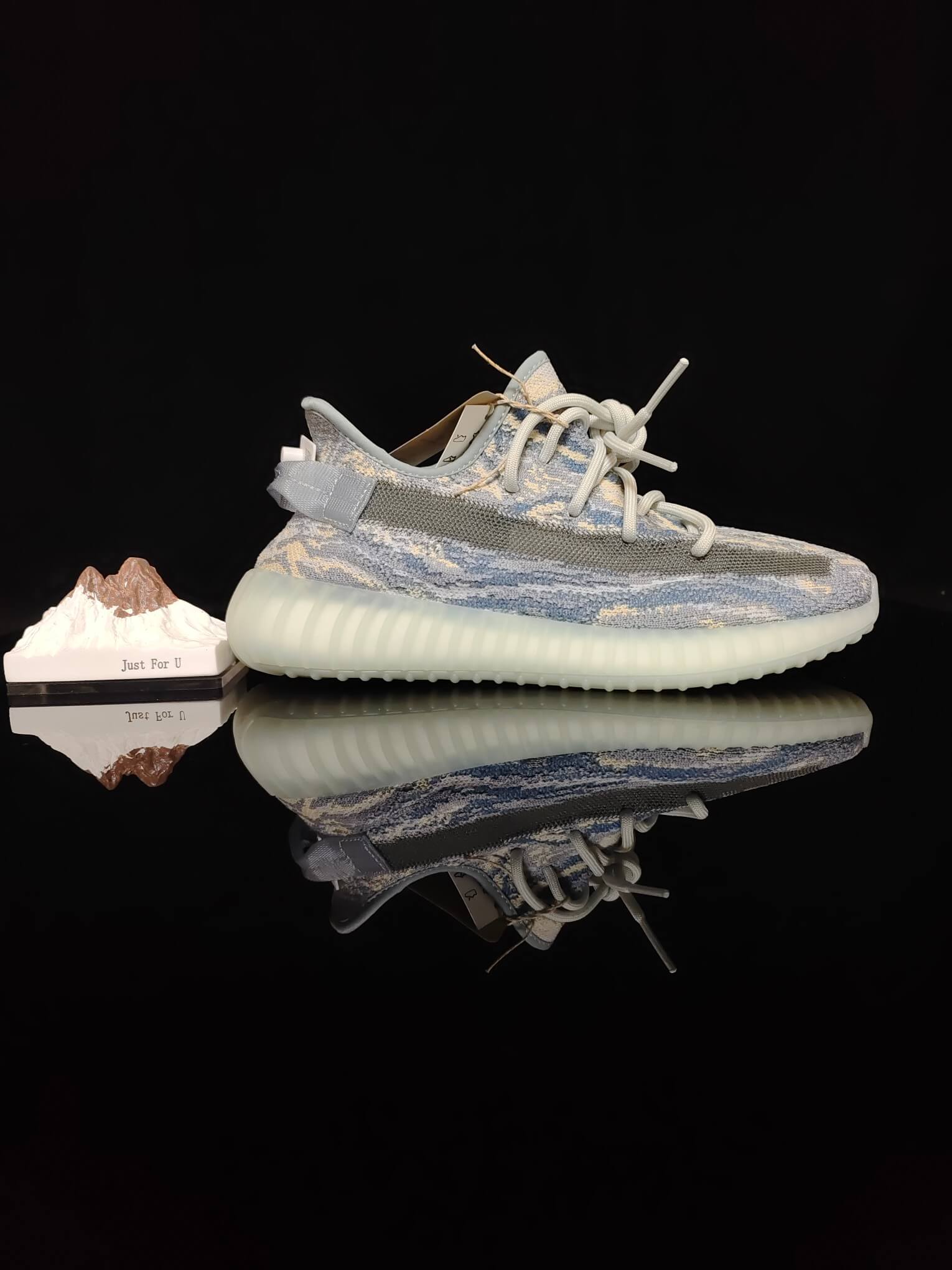 Yeezy 350 Boost V2 'MX Blue' GW3375