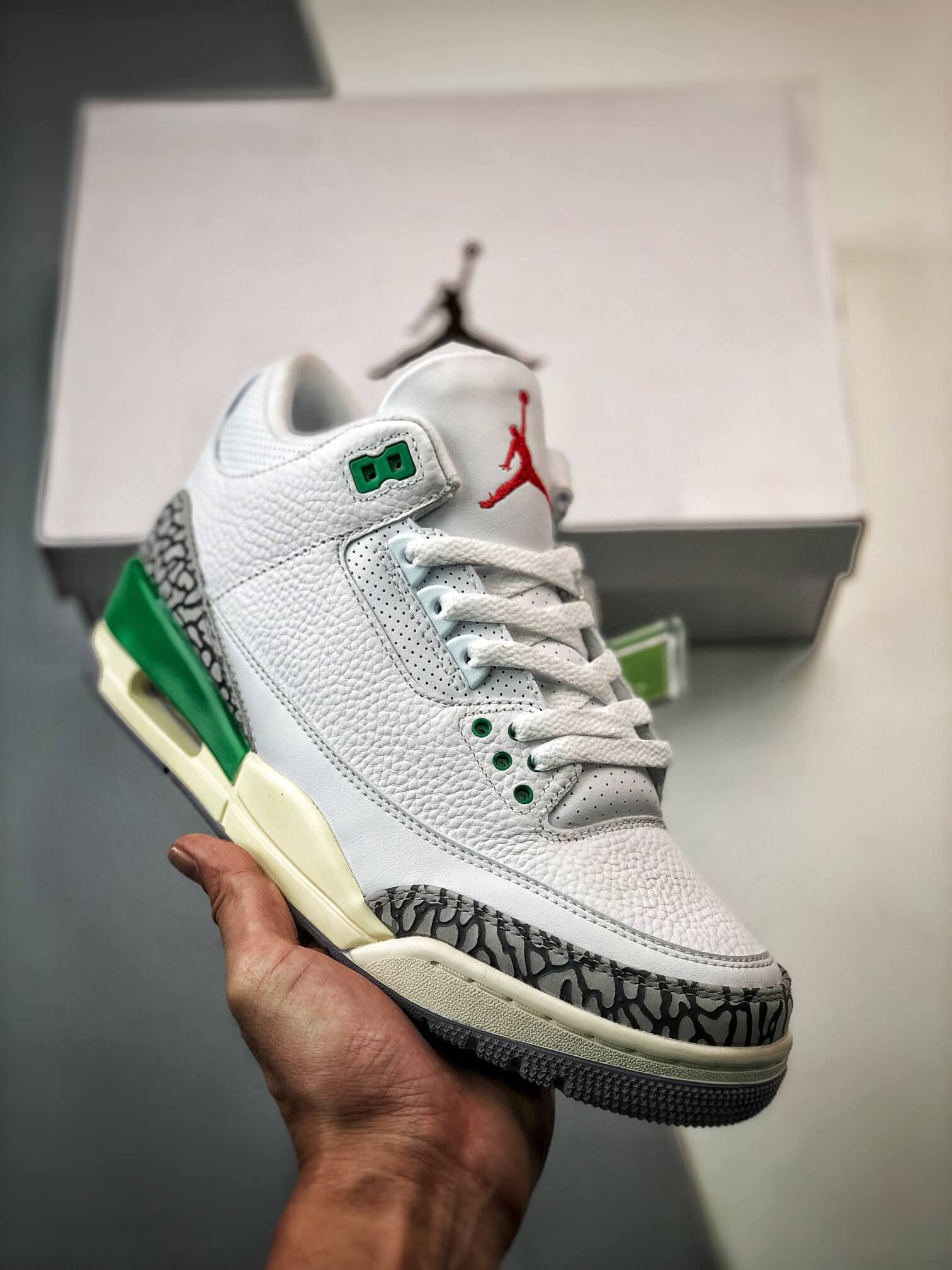 Air Jordan 3 Retro Lucky Green CK9246-136