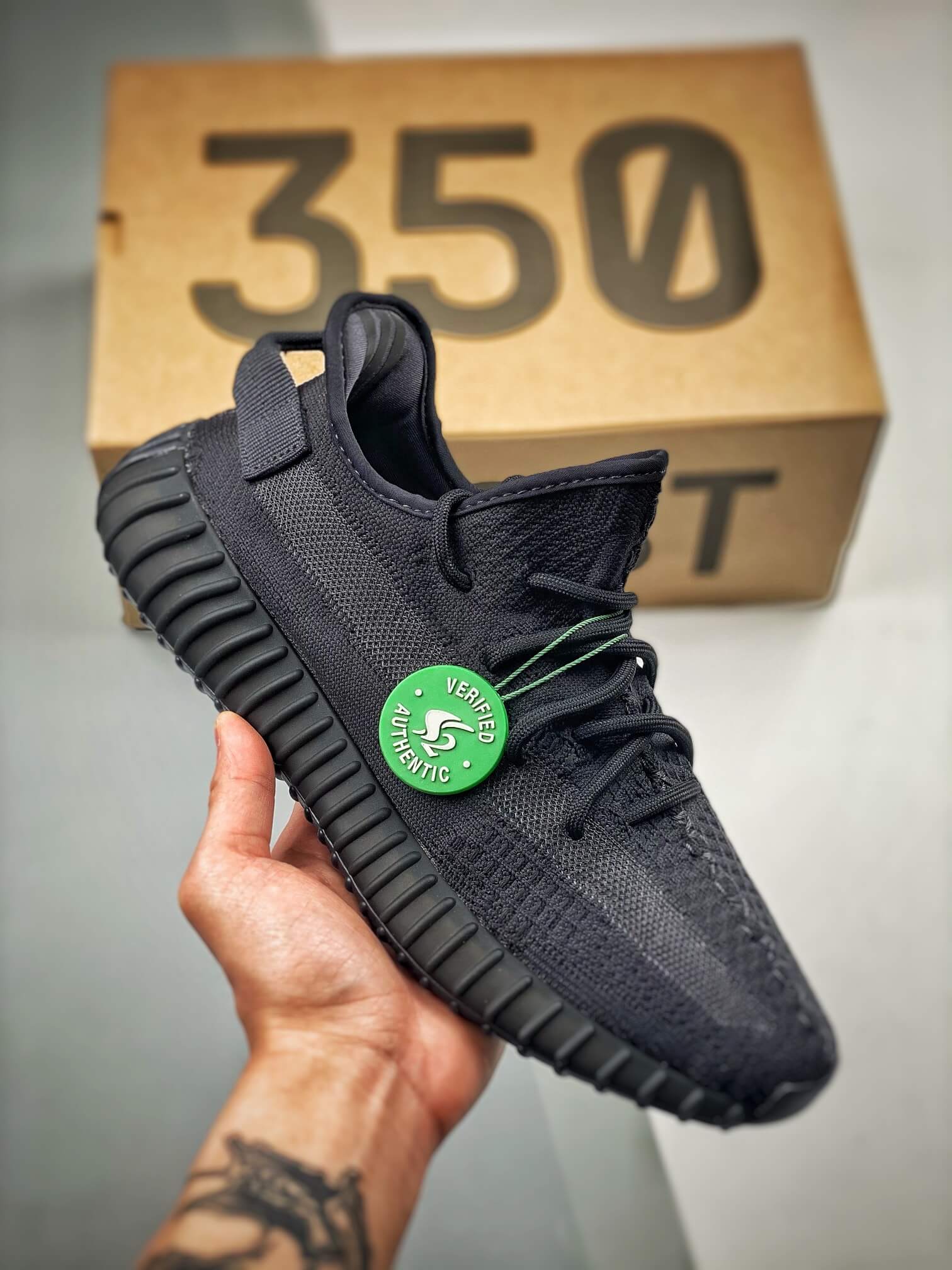 Yeezy Boost 350 V2 HQ4540