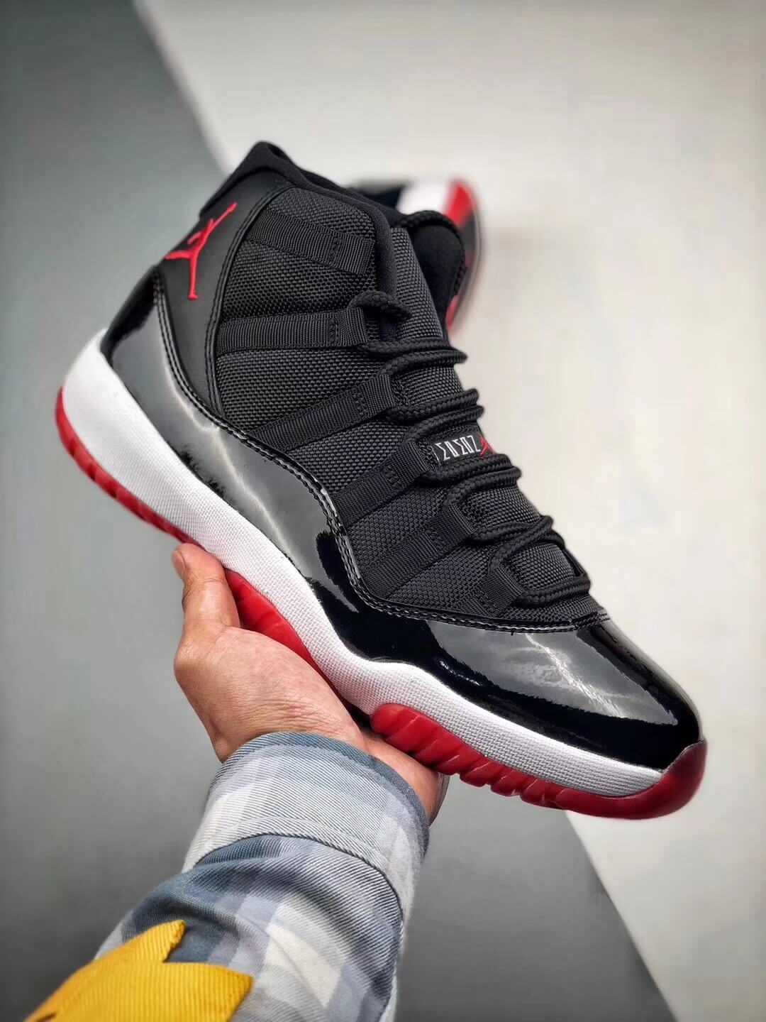 Air Jordan 11 Bred 378037-010