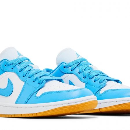 Wmns Air Jordan 1 Low 'Dark Powder Blue Gum' DC0774-104