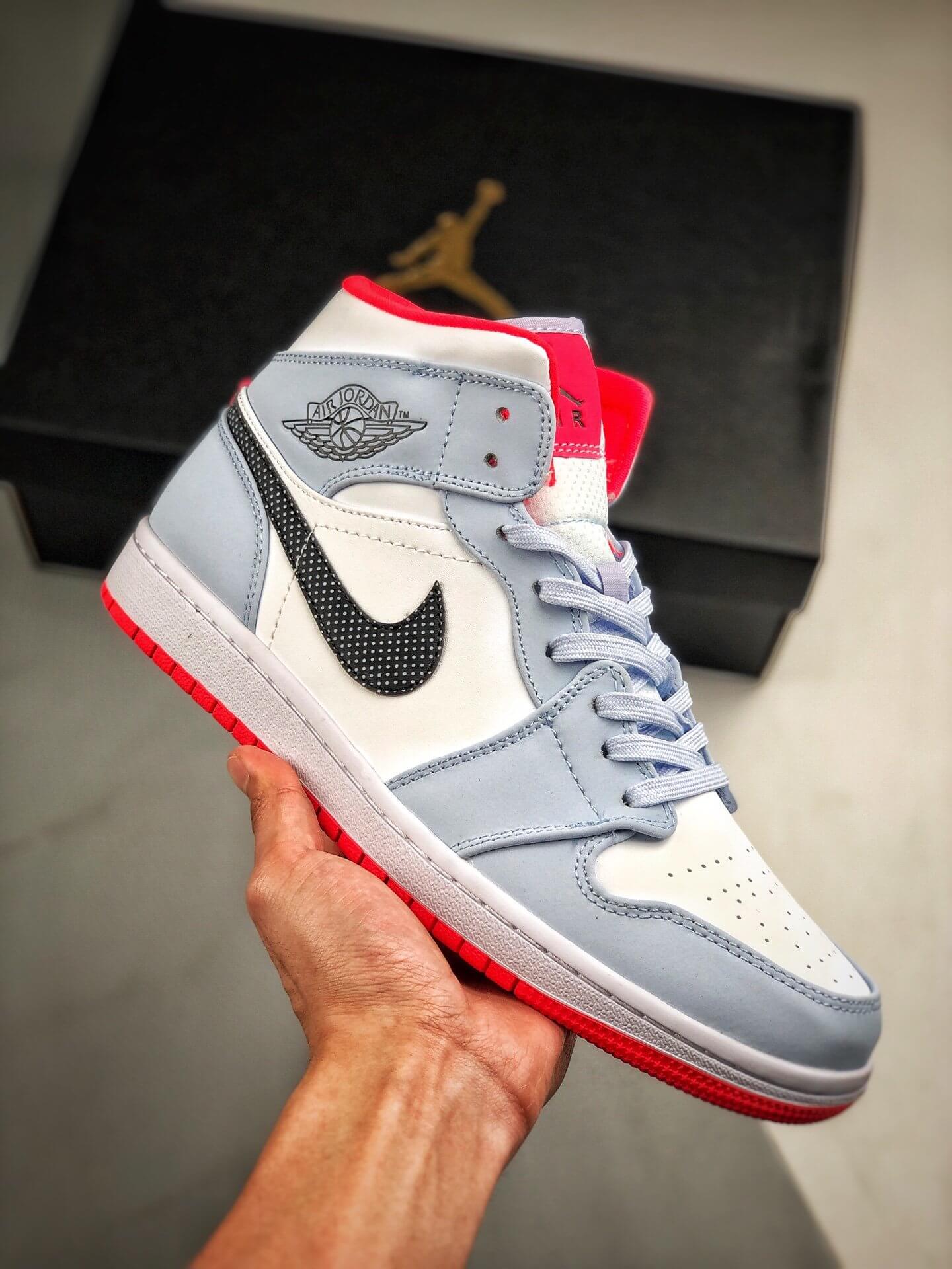 Air Jordan 1 Mid 555112-400