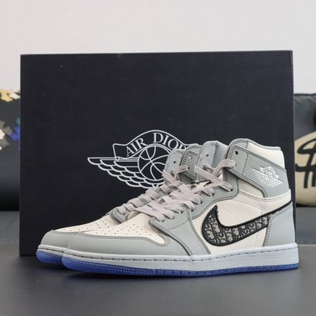 Dior x Air Jordan 1 High CN8607-002