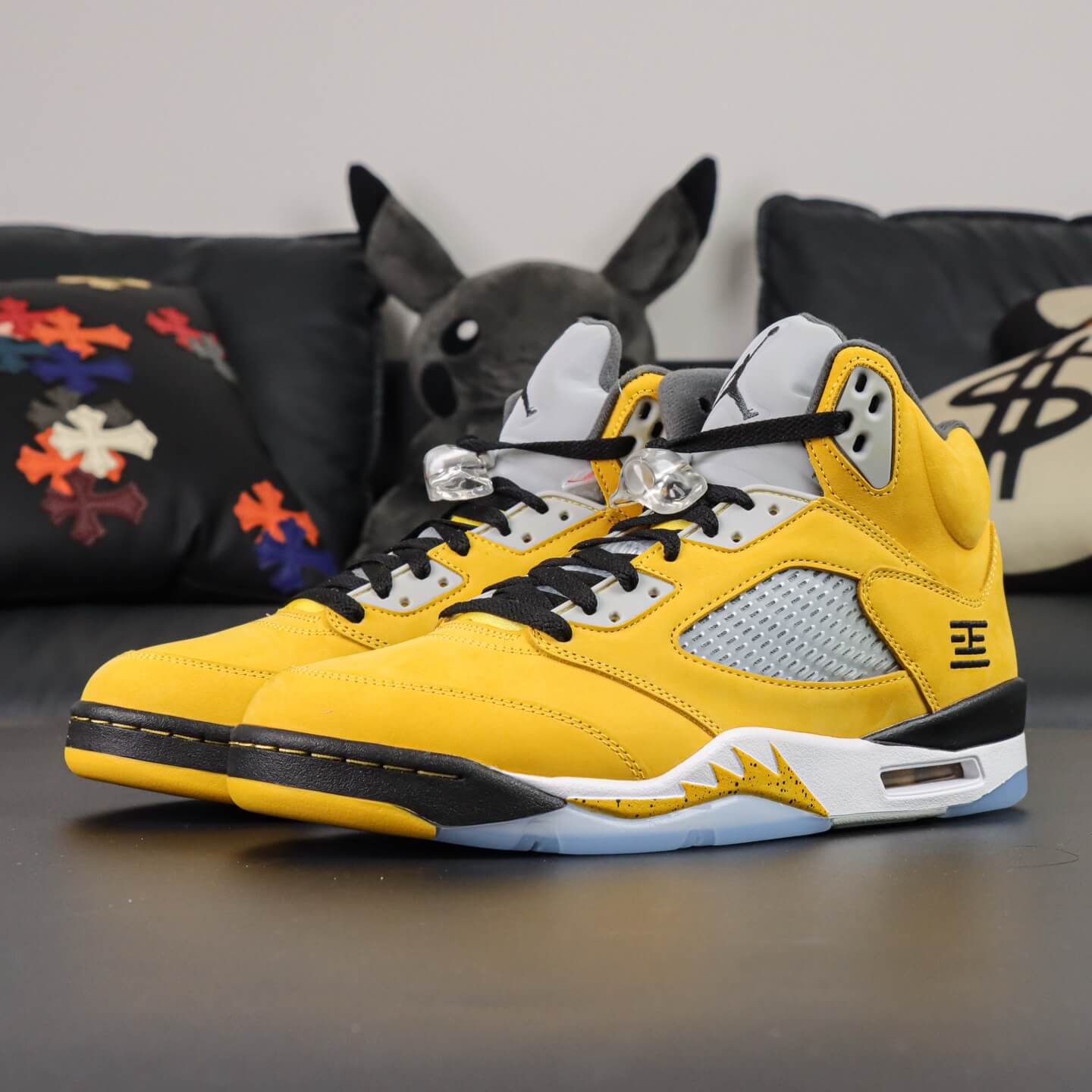 Air Jordan 5 Retro T23 'Tokyo' 2011 454783-701